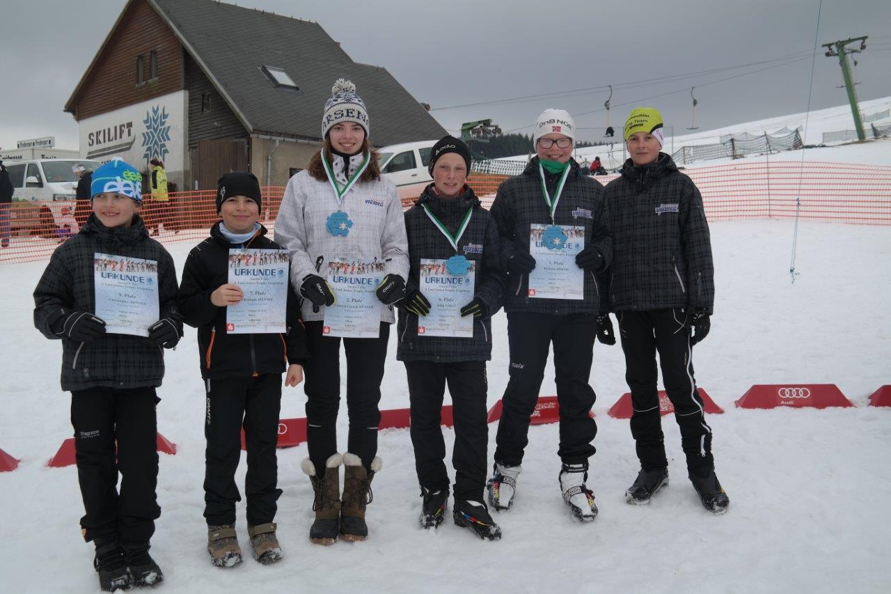Nordic-Cross-Wettkampf am Skihang in Holzhau